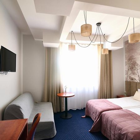 Hotel Magiczny Zakatek Raszowa エクステリア 写真